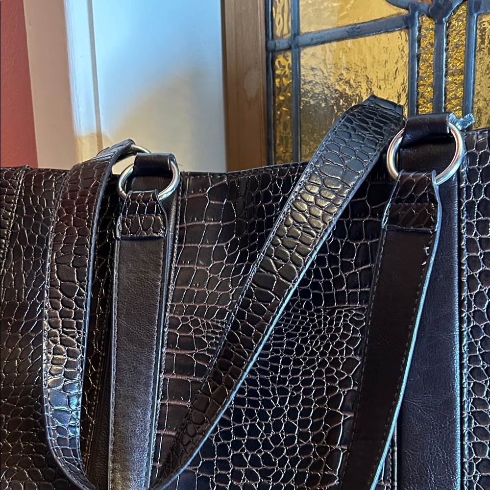 Coldwater Creek Dark Brown  Croc-Embossed Tote - Picture 10 of 15